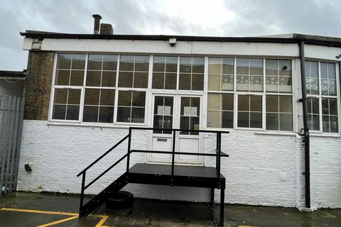 Warehouse to rent, 33-39 Parsons Green Ln London SW6 4HS