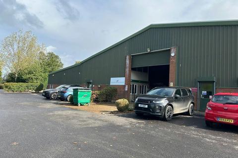 Warehouse to rent, Unit 2, Millside Park Winkfield Windsor SL4 4PX