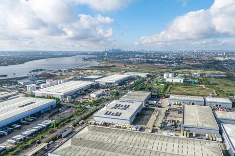 Warehouse to rent, Choats Rd Dagenham RM9 6RH