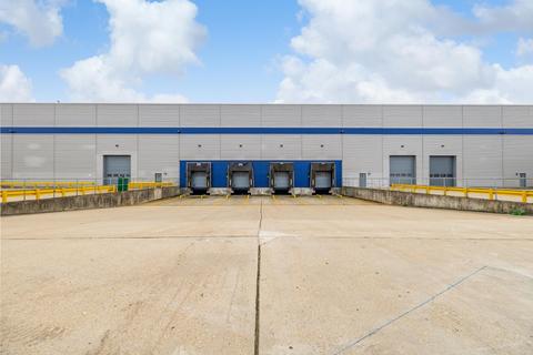 Warehouse to rent, Choats Rd Dagenham RM9 6RH