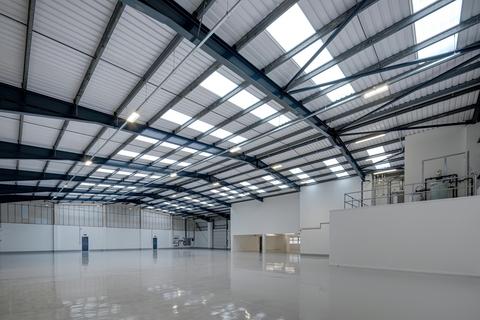 Warehouse to rent, 16 Colonial Way Watford WD24 4YT