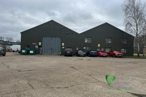 Warehouse to rent, Westcott Ventue Park Westcott HP18 0XB