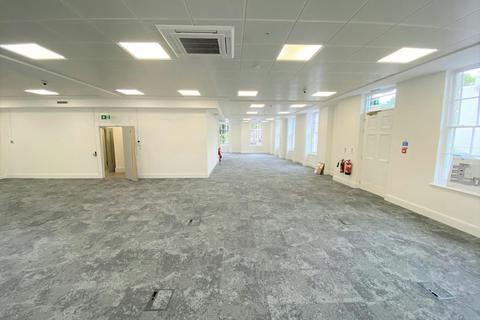 Office to rent, Rodney Rd Cheltenham GL50 1HX