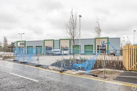 Showroom to rent, Aldermoor Way Longwell Green BS30 7DA