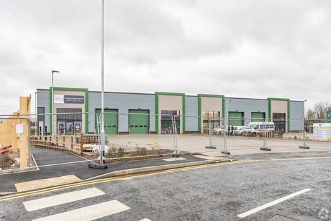Showroom to rent, Aldermoor Way Longwell Green BS30 7DA