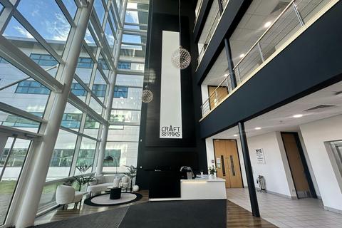 Office to rent, 89 Hydepark St Glasgow G3 8BW