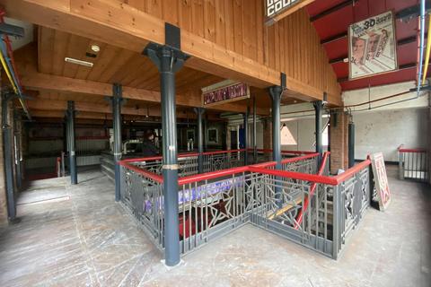 Retail property (high street) to rent, 68-72 The Close Newcastle Upon Tyne NE1 3RF