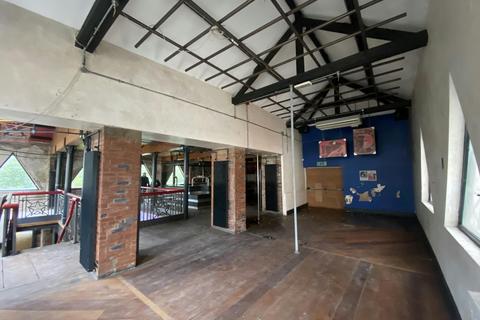 Retail property (high street) to rent, 68-72 The Close Newcastle Upon Tyne NE1 3RF