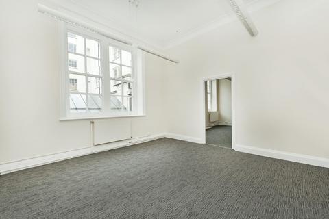 Office to rent, 162-168 Regent St London W1B 5TD