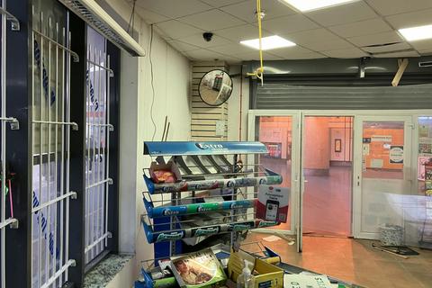 Petrol station to rent, Park Ln Sunderland SR1 3NX