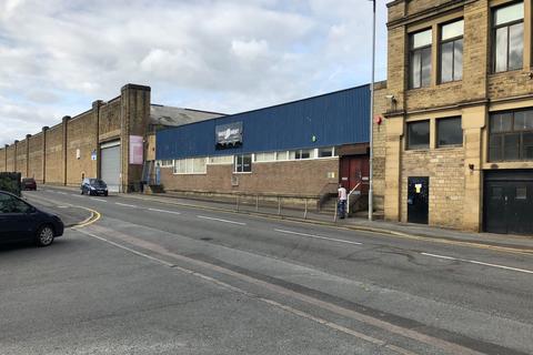 Office to rent, St. Thomas Rd Huddersfield HD1 3LG