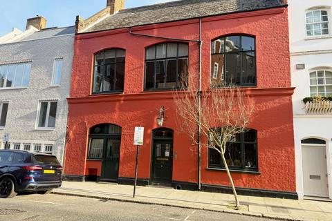 Office to rent, 7 Dilke St London SW3 4JE