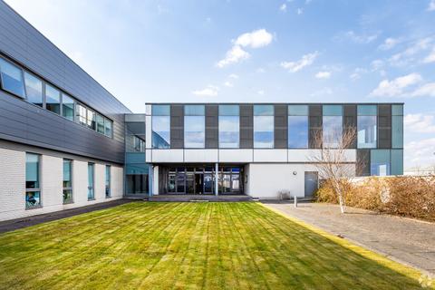 Office to rent, 1 Lonmay Rd Glasgow G33 4EL