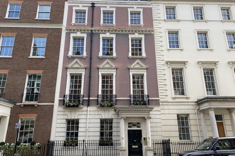 Office to rent, 25 Hill St London W1J 5LW
