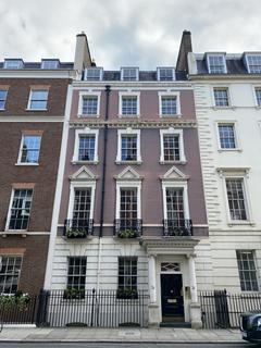 Office to rent, 25 Hill St London W1J 5LW