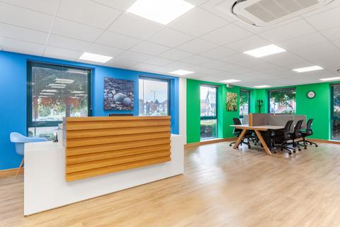 Office to rent, Bristol Rd S Birmingham B45 9AH