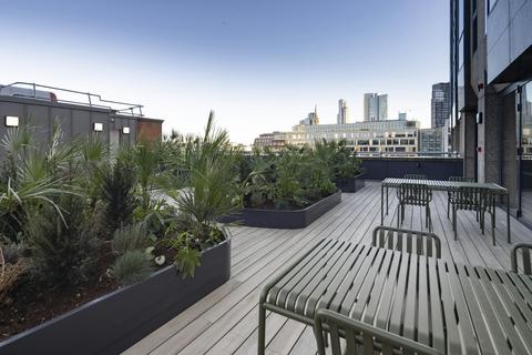 Office to rent, 24 Chiswell St London EC1Y 4TY