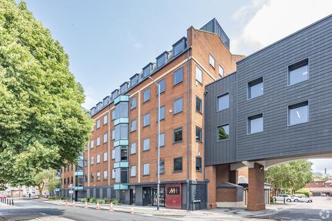 Office to rent, Wapping Rd Bristol BS1 4RW