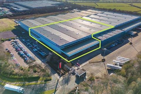 Distribution warehouse to rent, Hunter Blvd Lutterworth LE17 4XN
