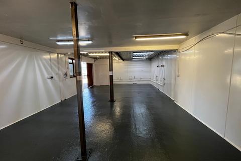 Warehouse to rent, Folders Ln E Hassocks BN6 8SL