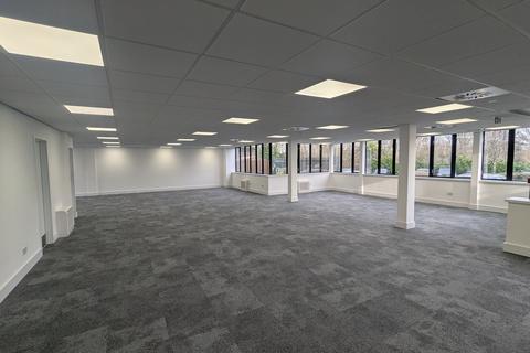 Office to rent, Wellbrook Ct Girton CB3 0NA