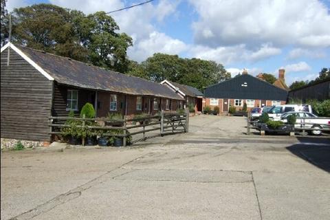Office to rent, Parsonage Stocks Rd Faversham ME13 0PN