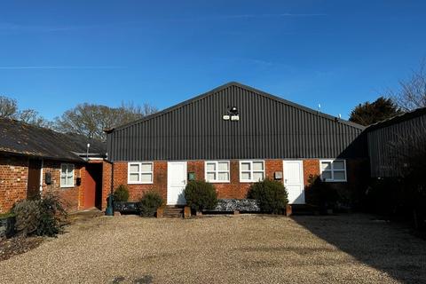 Office to rent, Parsonage Stocks Rd Faversham ME13 0PN