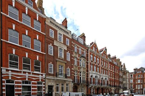 Healthcare facility to rent, 43-45 Queen Anne St London W1G 9JE