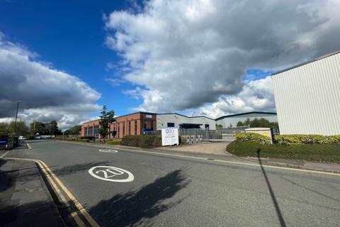 Distribution warehouse to rent, Dabell Ave Nottingham NG6 8WA