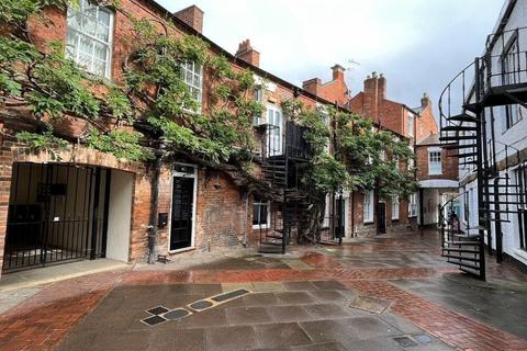 Office to rent, 2B White Lion Walk Banbury OX16 5UD