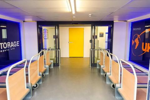 Mixed use to rent, 16 Battista Rd Stretton DE13 0FW