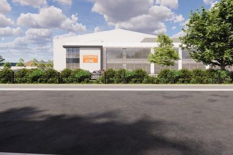 Distribution warehouse to rent, Millington Rd Hayes UB3 4AZ