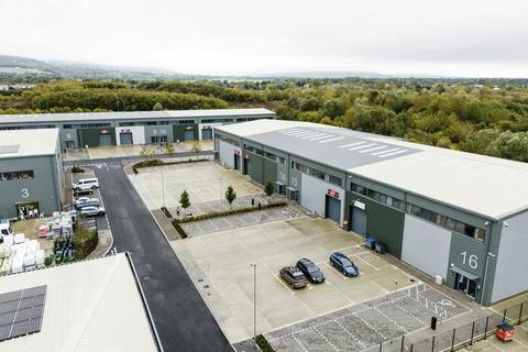 Warehouse to rent, College Rd Aylesbury HP22 5EW