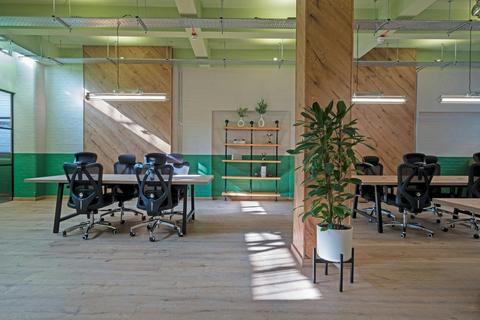 Office to rent, 2-20 Scrutton St London EC2A 4RT