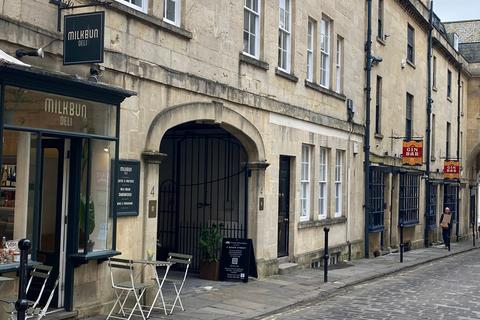 Office to rent, 4 Queen St Bath BA1 1HE