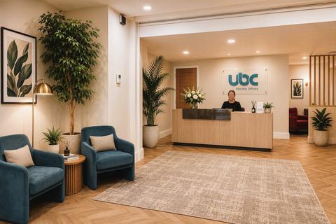Office to rent, 4 Queen St Bath BA1 1HE