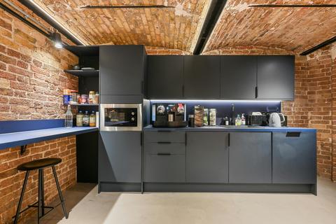 Office to rent, 81A Endell St London WC2H 9DX