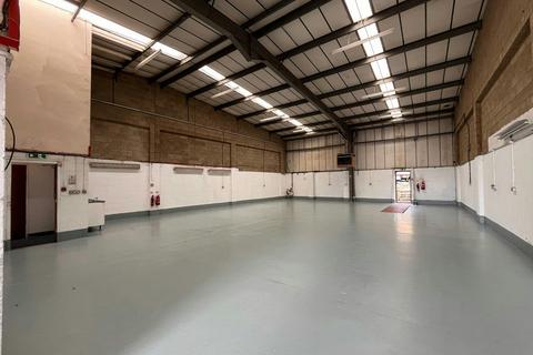 Warehouse to rent, Edison Rd Aylesbury HP19 8TE