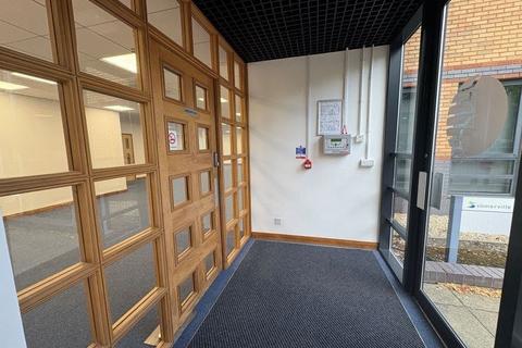 Office to rent, Trinity Way Banbury OX17 3NS