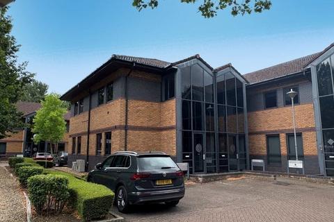 Office to rent, Trinity Way Banbury OX17 3NS