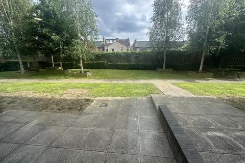 Office to rent, 23 Ladysmith Rd Harrow HA3 5DU