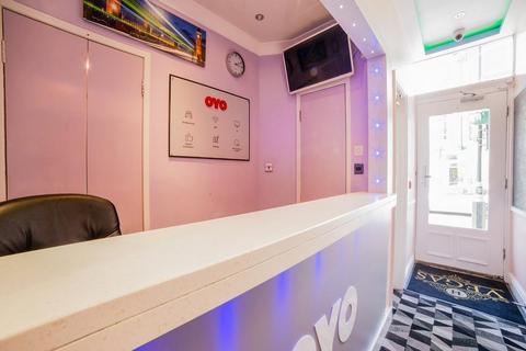 Hospitality for sale, 104 Warwick Way London SW1V 1SD