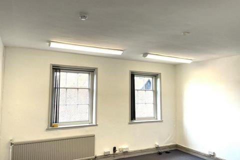 Office to rent, 32 Bell St Henley On Thames RG9 2BH