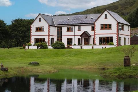 Mixed use for sale, Glenloy Fort William PH33 7PB