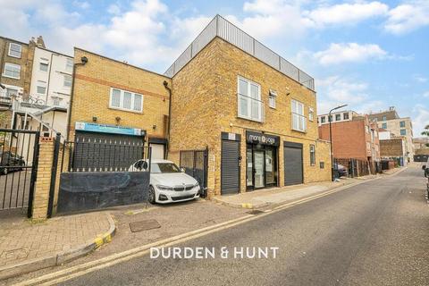 Retail property (high street) to rent, 13 Birkbeck Mews London E8 2LE