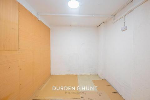 Retail property (high street) to rent, 13 Birkbeck Mews London E8 2LE