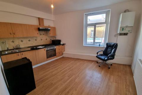 Retail property (high street) for sale, 5 Carlisle Rd Bradford BD8 8AB