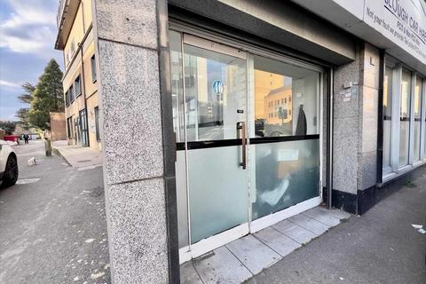 Office to rent, 44-46 Windsor Rd Slough SL1 2EU
