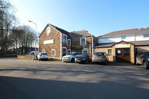 Office to rent, 21 Penlline Rd Cardiff CF14 2AA
