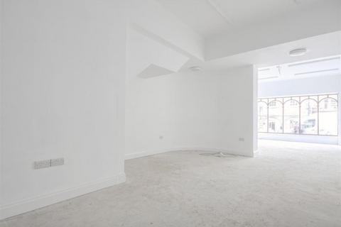 Office to rent, 49-51 High St Skipton BD23 1DT
